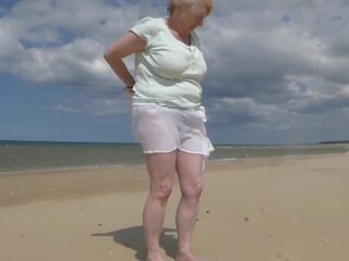 Femme walking sur plage, gratuit hd x évalué film film 4c | xhamster